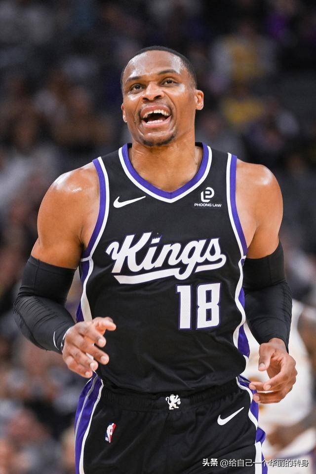 跟队：弗拉霍维奇伤情不乐观，很可能缺阵5-6周甚至更长时间（随队记者：弗拉霍维奇伤势不容乐观，恐缺阵5-6周或更久）