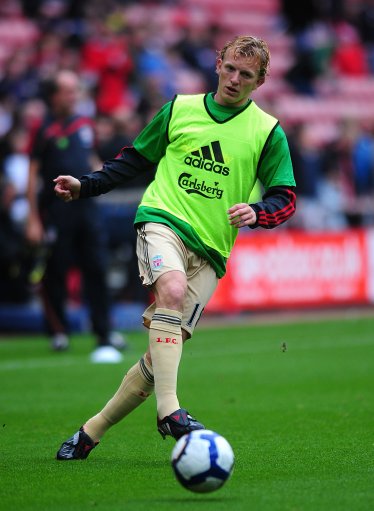 篮网主帅：海史密斯还没进行对抗训练 他的领导对年轻球员很重要（篮网主教练称海史密斯仍未进行对抗训练，其领导力对年轻球员至关重要）