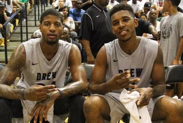 俄勒冈大学104-62加州大学戴维斯分校，林葳7中3拿到8分（俄勒冈大学104-62大胜加州大学戴维斯分校，林葳7投3中砍下8分）