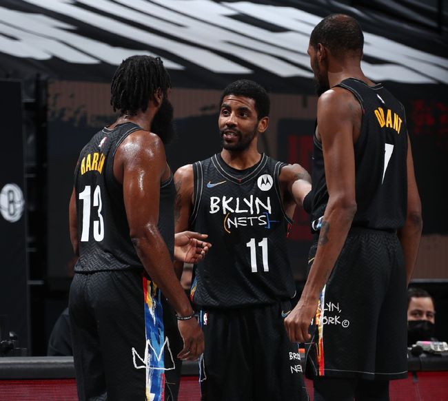 奥斯卡报平安：感谢球迷们的祝福和留言，我没事的（奥斯卡报平安：感谢球迷关心与留言，我一切安好）