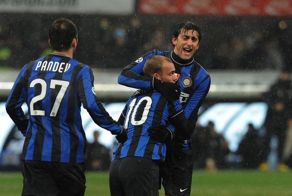 李国旭：马莱莱在申花做好前插就行，但在英博情况不一样（李国旭：在申花马莱莱只需专注前插，到了英博则截然不同）