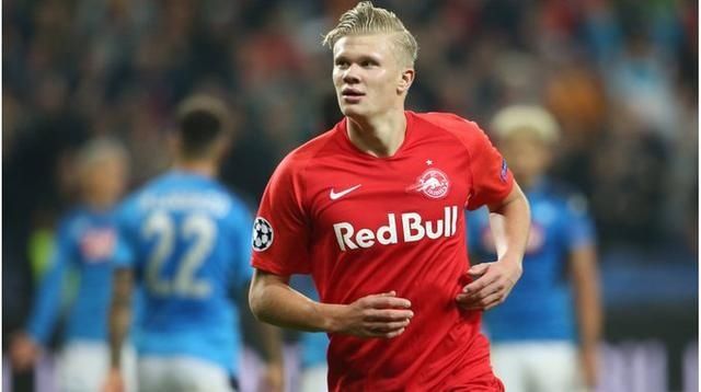 足球国足U23小将爆射破门，引网友赞叹（国足U23小将重炮破门，网友纷纷点赞）