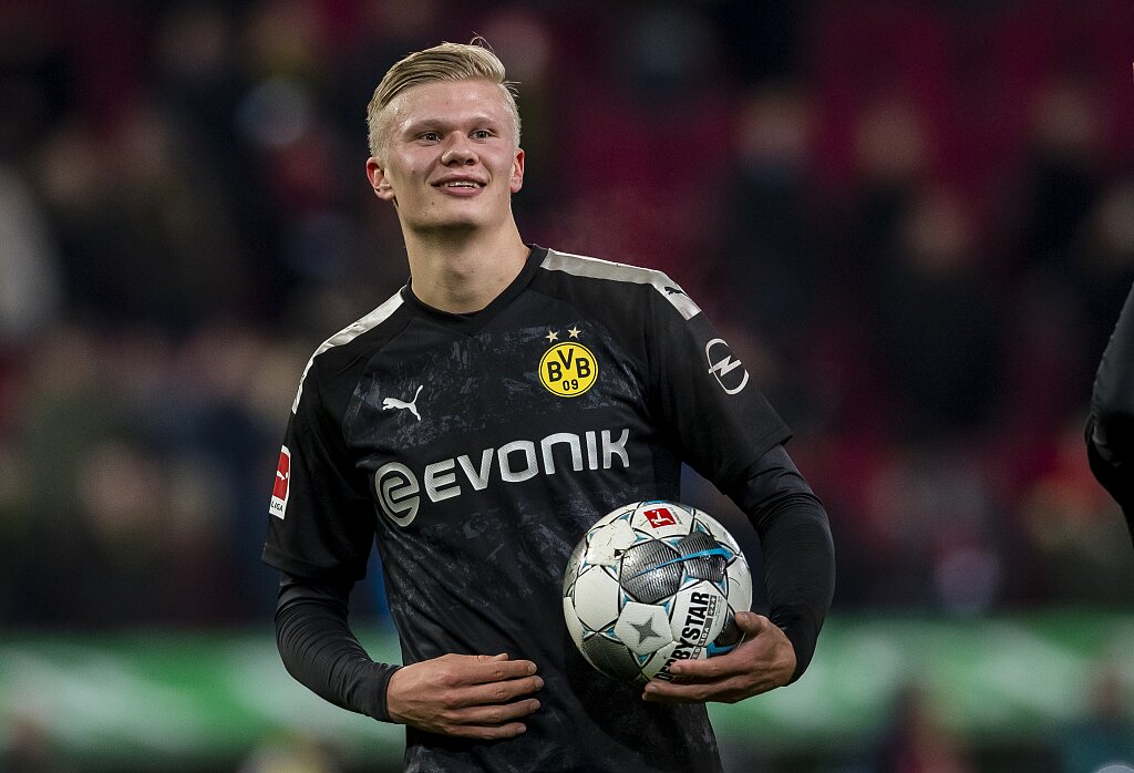 托莫里：在米兰感到被重视和支持；继续努力争取重回英格兰队（托莫里：在米兰备受重视与支持；将持续努力力争重返英格兰队）