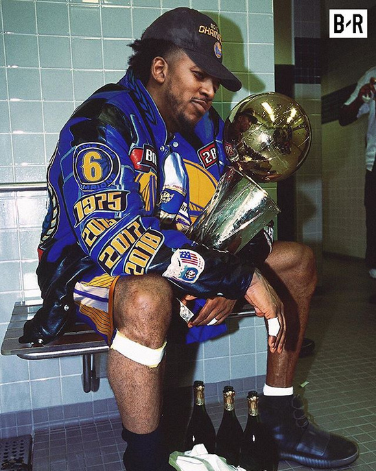 鹈鹕轰出一波4连胜拿到赛季第7胜，将快船暂时挤到西部垫底（鹈鹕强势四连胜斩获赛季第7胜，快船暂时垫底西部）