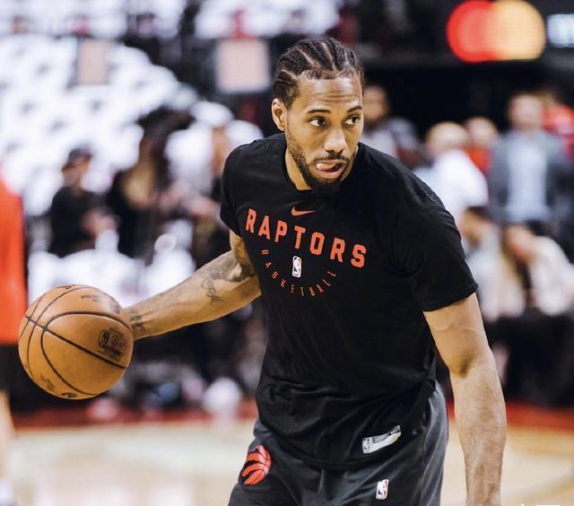 德转：王上源与河南队续约一年，新合同至2026年底（德转：王上源续约河南一年，合同延至2026年底）