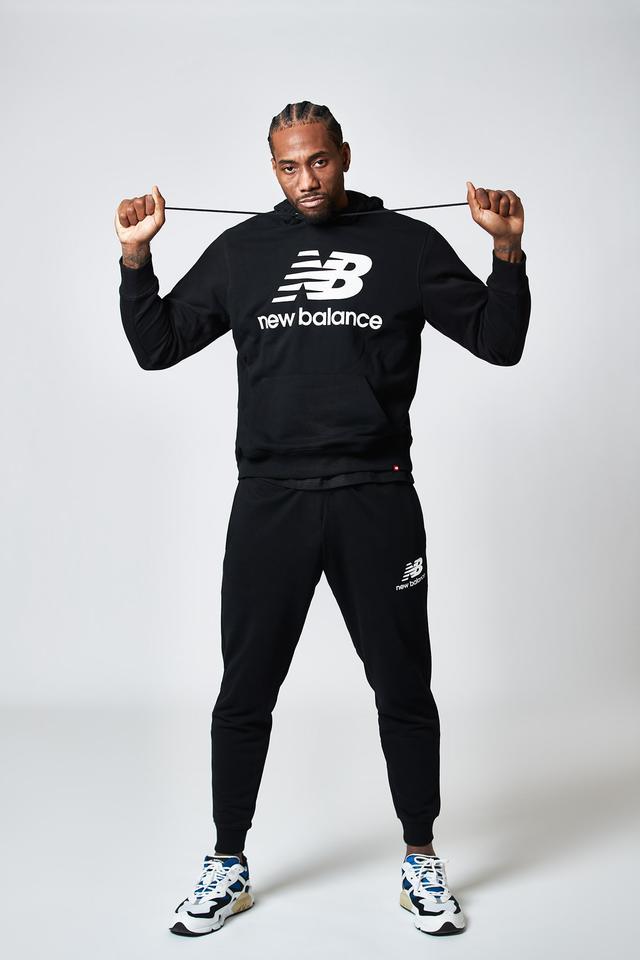 弗里克的历史巅峰：95年来最年轻的巴萨首发阵容震撼西甲（弗里克率巴萨排出95年来最年轻首发，震撼西甲）