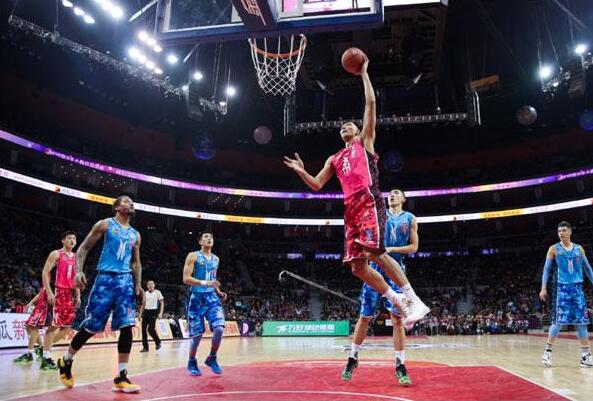 回声报：周末红军对阵布莱顿，萨拉赫或继续被排除在阵容之外（回声报：利物浦周末战布莱顿，萨拉赫或仍无缘大名单）