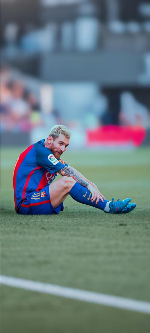 他又是最后一攻的英雄（他又一次成为决胜时刻的英雄）