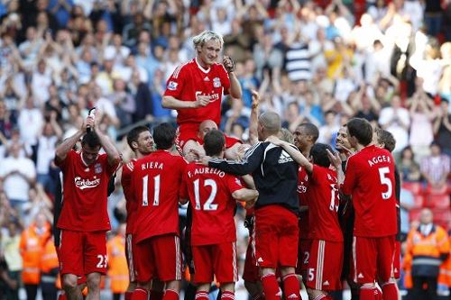 离大谱了！ 范戴克你退个锤子的退啊！利物浦1：1桑德兰！ 主队信仰只为英超（离谱至极！范戴克这退啥退？利物浦1-1桑德兰，主场信仰只为英超）