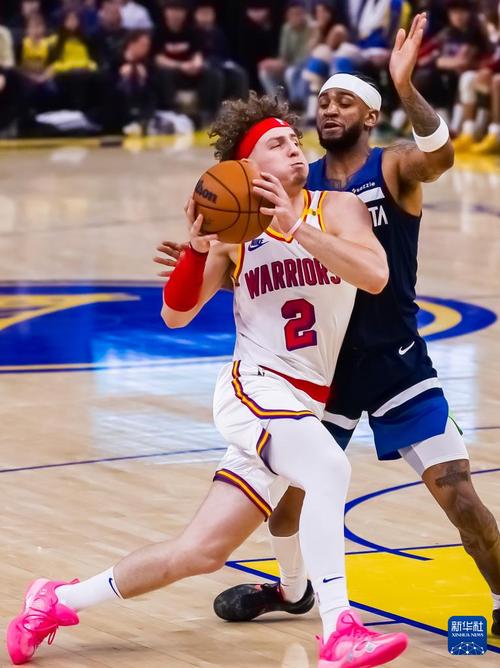 弗里克：亚马尔这个月该不该去国家队？这不是我的问题（弗里克谈亚马尔本月是否入选国家队：不由我做主）